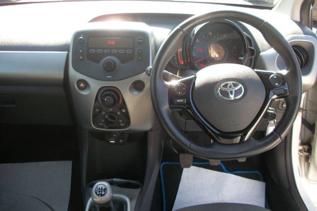 2015 Toyota Aygo 1.0 X-PLAY VVT-I