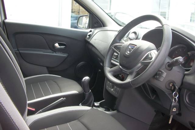 2019 Dacia Sandero STEPWAY 1.0 SCE ESSENTIAL