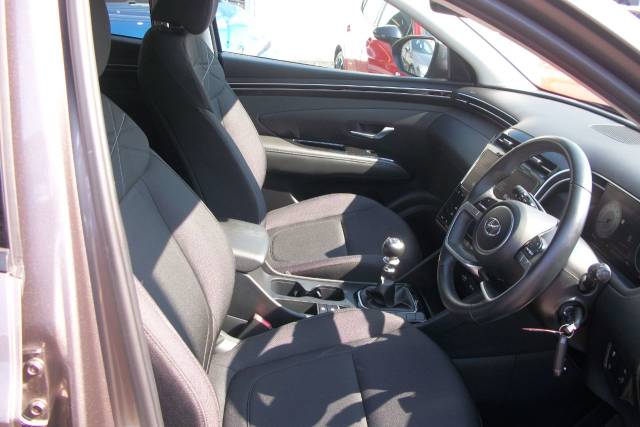 2021 Hyundai Tucson 1.6 T-GDI SE CONNECT