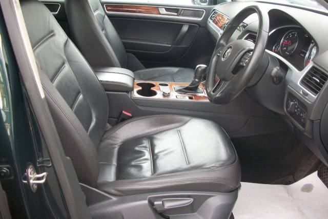 2012 Volkswagen Touareg 3.0 V6 SE TDI BLUE TECH A