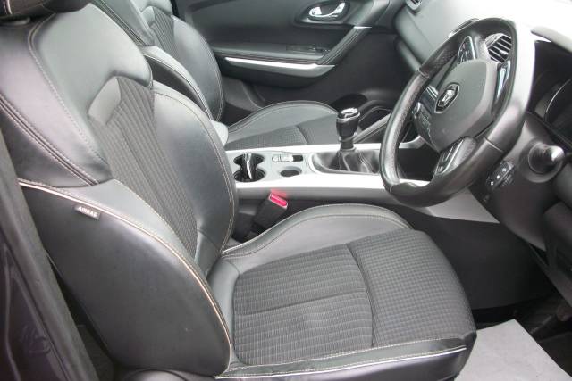 2017 Renault Kadjar 1.5 DCI SIGNATURE NAV