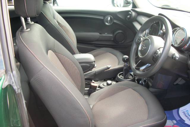 2019 Mini Mini COOPER 1.5 CLASSIC
