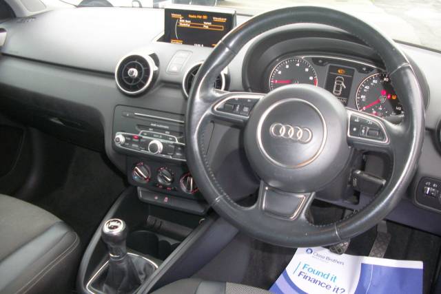 2015 Audi A1 1.0 TFSI SPORT