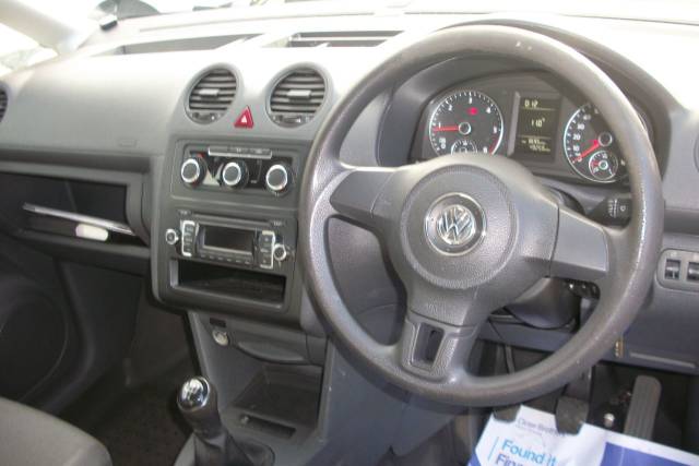 2015 Volkswagen Caddy 1.6 TDI 102PS Startline Van LWB