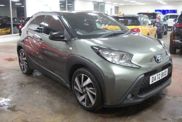 Toyota Aygo X 1.0 VVT-I EDGE Hatchback Petrol Green