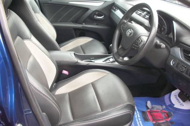 2016 Toyota Avensis 1.8 Business Edition + Valvematic CVT