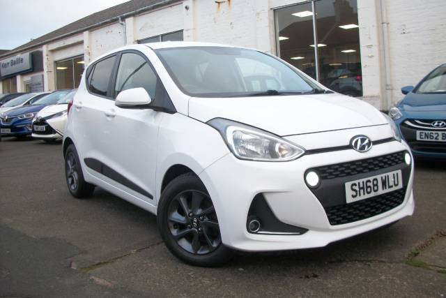 Hyundai i10 1.0 PREMIUM Hatchback Petrol White